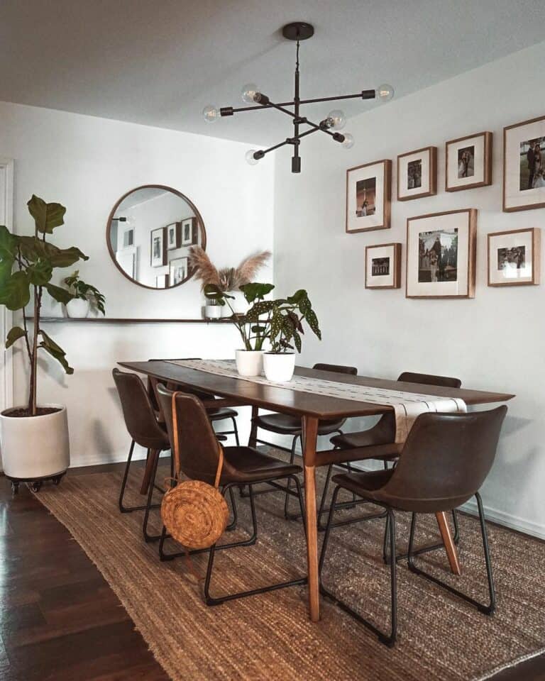 Linear Chandelier Creates Modern Design