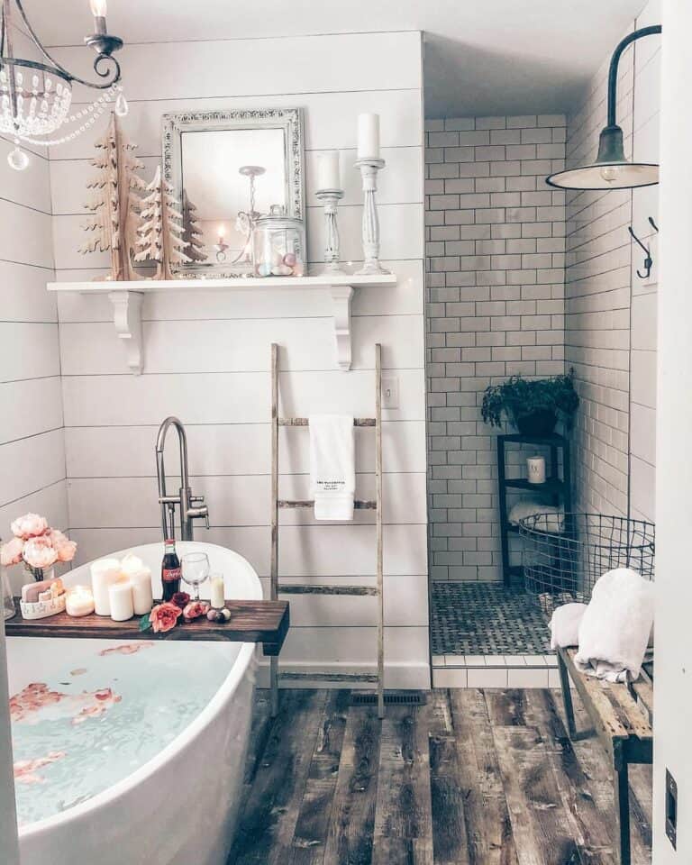 Shabby Chic Farmhouse Bathroom