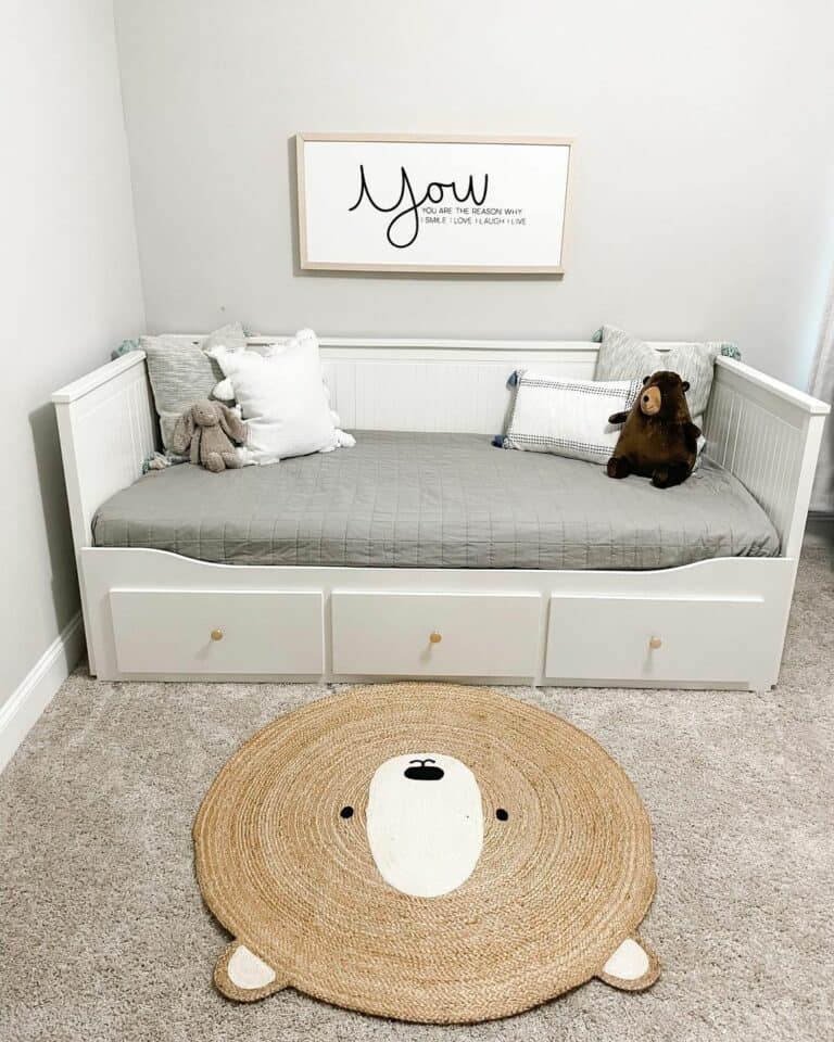 Neutral Décor Ideas for a Kid
