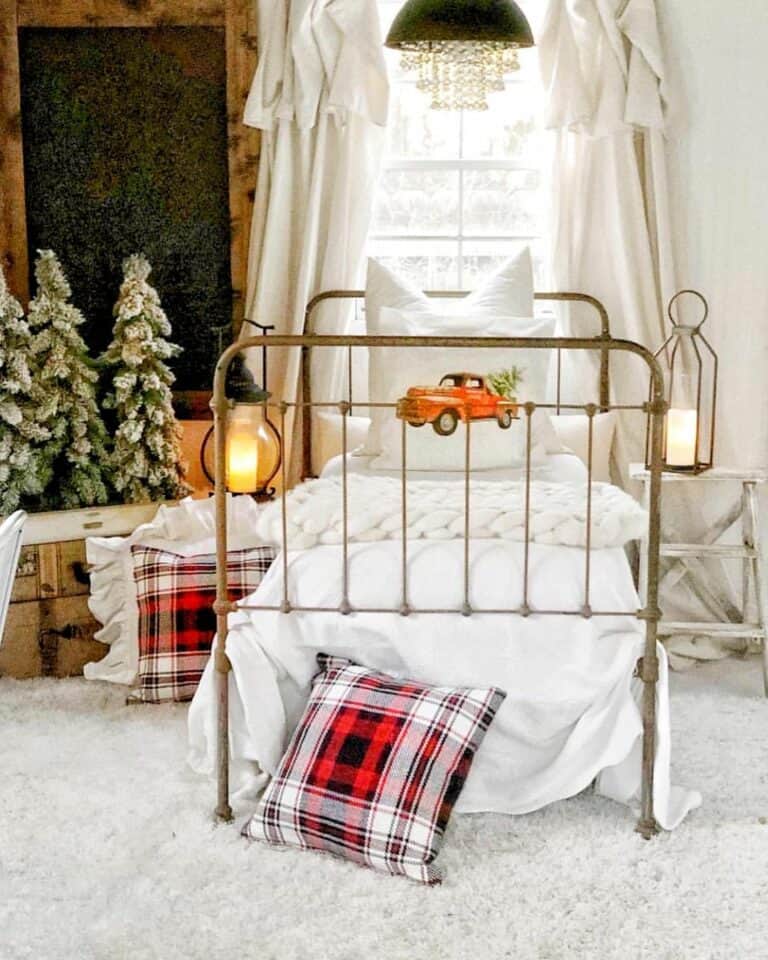 Holiday Décor Ideas For A Toddler Room