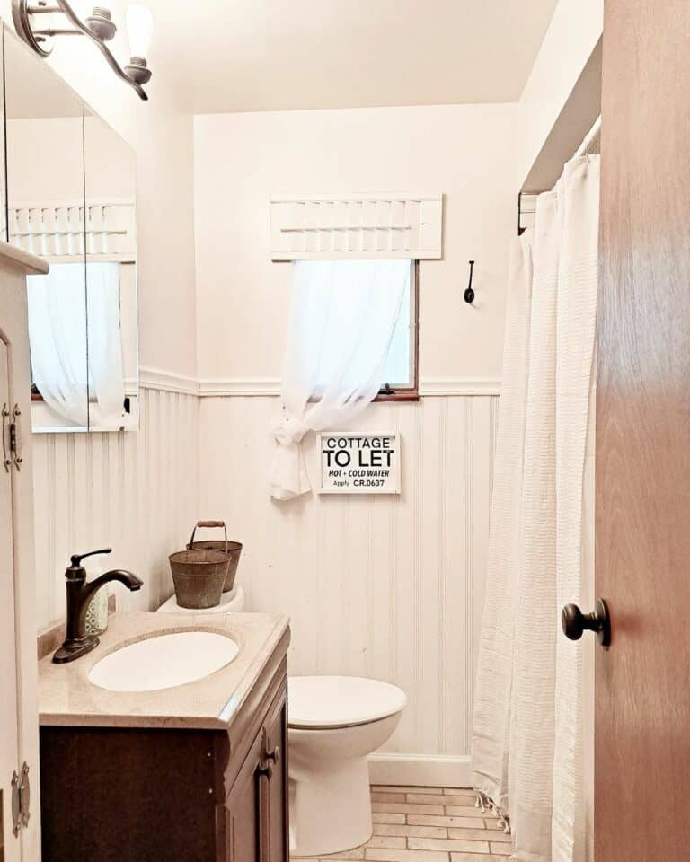 Wall Décor for Added Charm
