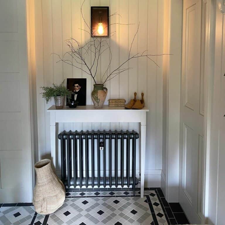 Intricate Tile Flooring Ideas for a Black and White Hallway