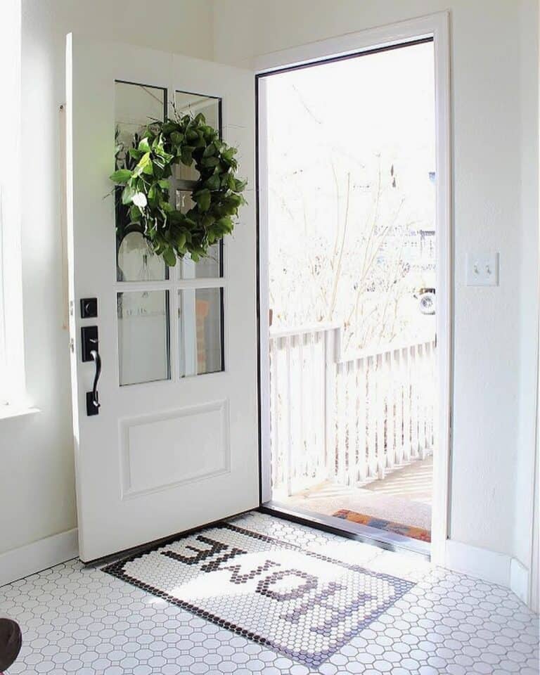 Effortless and Elegant Entryway Inspiration