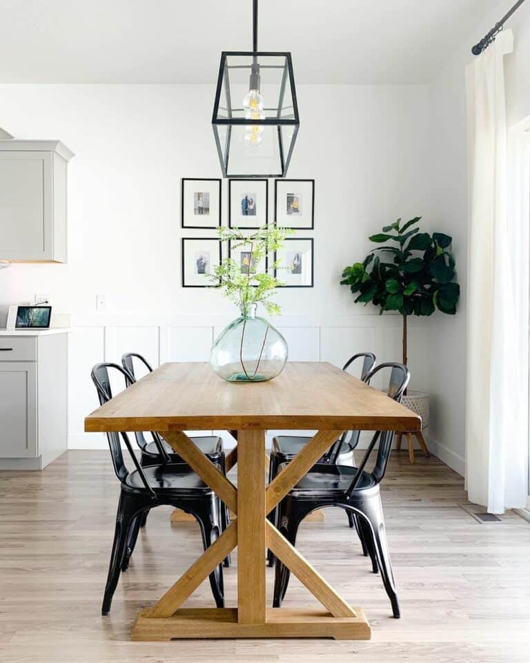 Dining Table With Clear Glass Décor Ideas