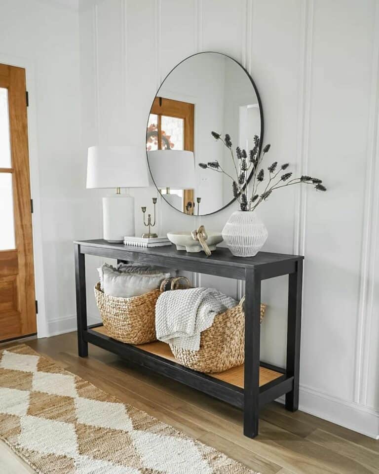 Black Entry Table With Modern Accents