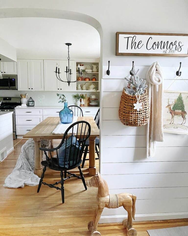 Entryway Wall Idea That Leads to Kitchen