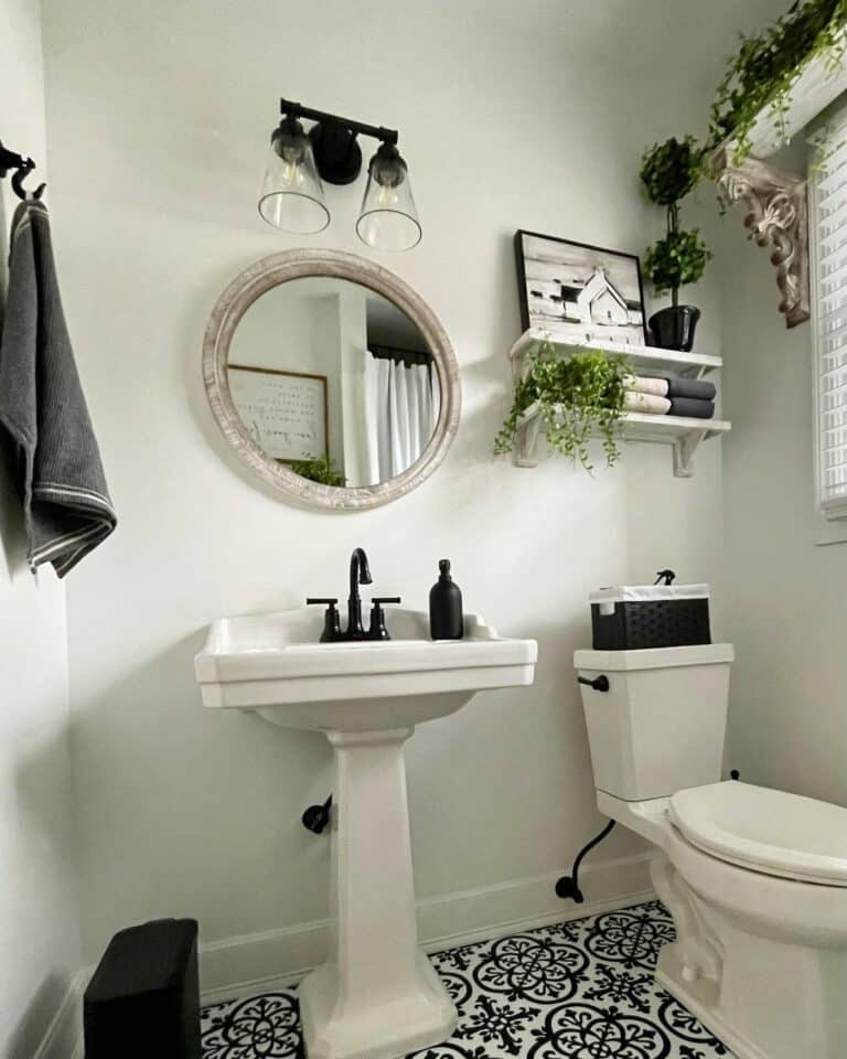 Pedestal Sink Paired With Farmhouse Bathroom Décor