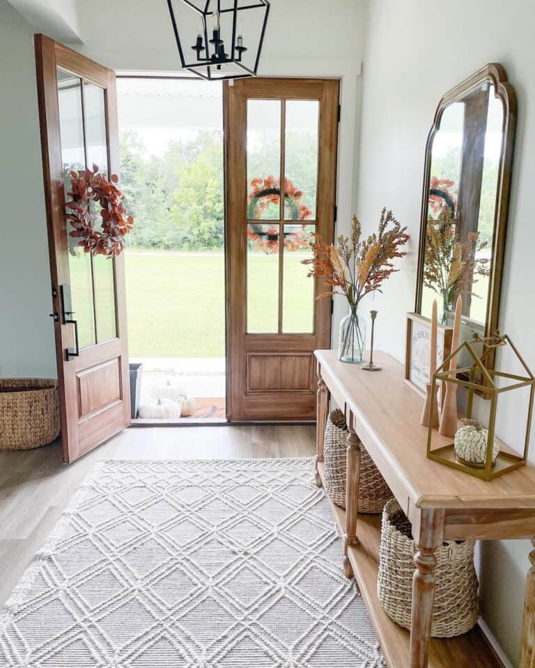 Farmhouse Entryway With Foyer Table