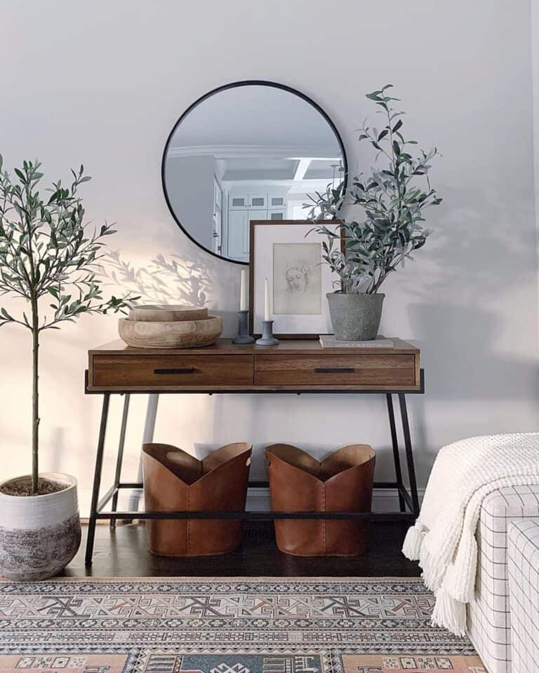Wood Entryway Console and Patterned Rug
