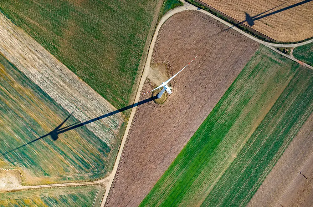 wind turbine shadow flicker