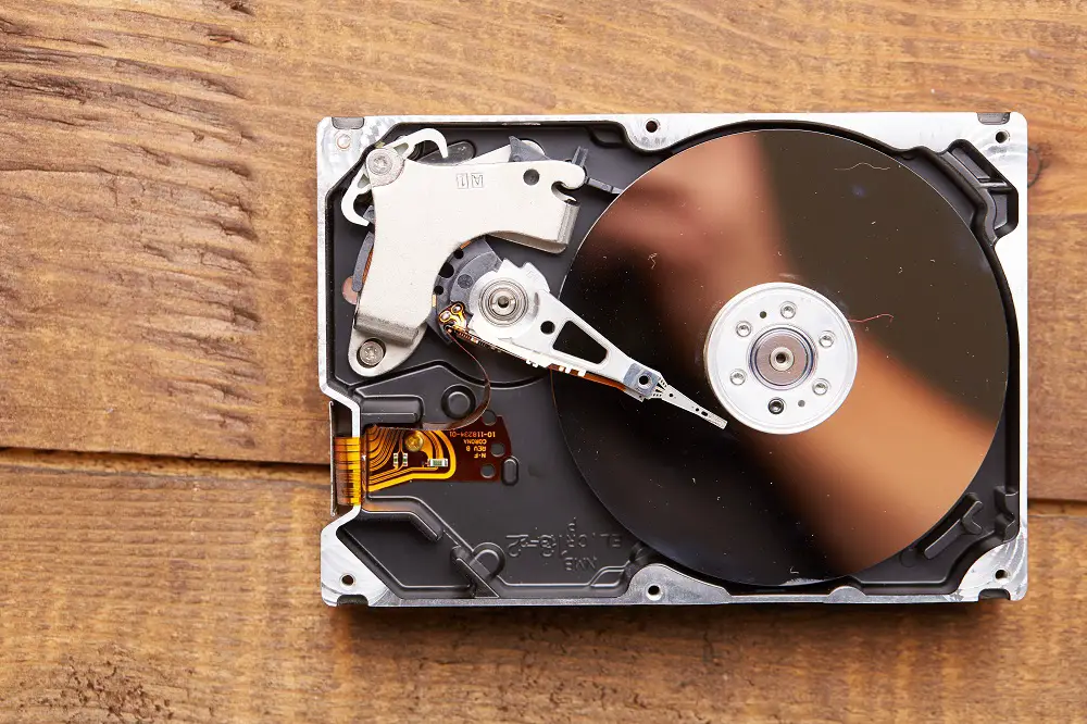 hard disk drive