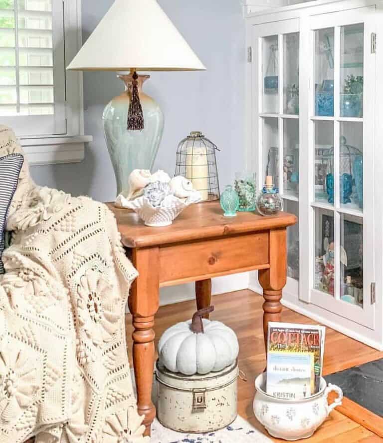 Farmhouse Bedroom With Vintage Pots