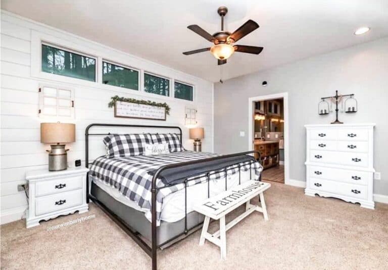 Unique Lamps Enhance the Farmhouse Theme