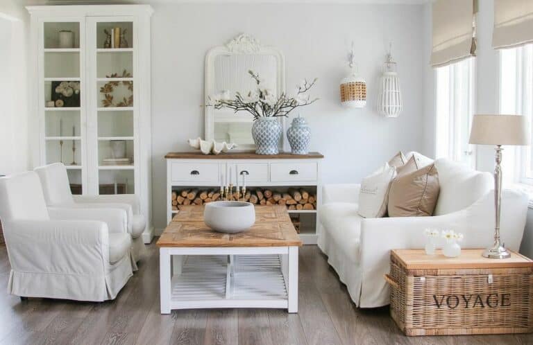 Chopped Wood as a Living Room Accessory