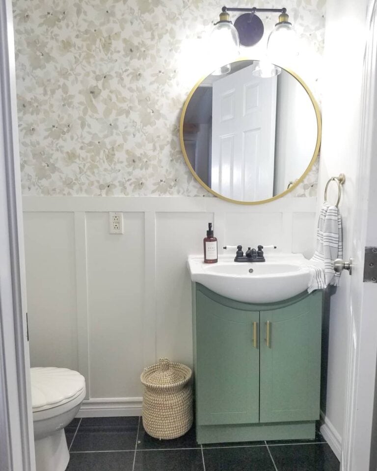 Making the Most of a Compact Bathroom