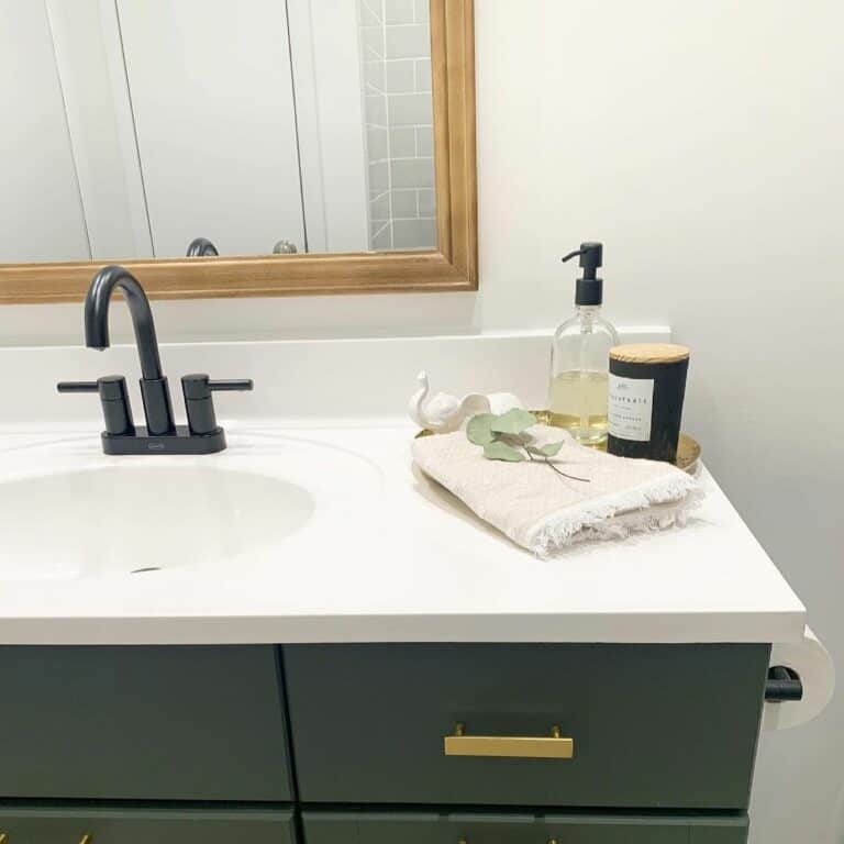 Celebrating the Boldness of a Dark Vanity
