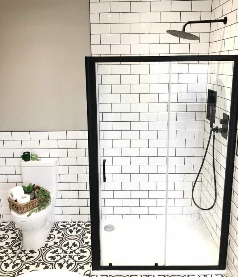 Marvelous Monochrome Shower