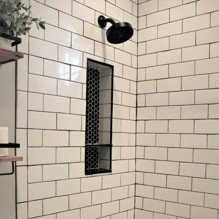 Black Grout Between White Subway Tile