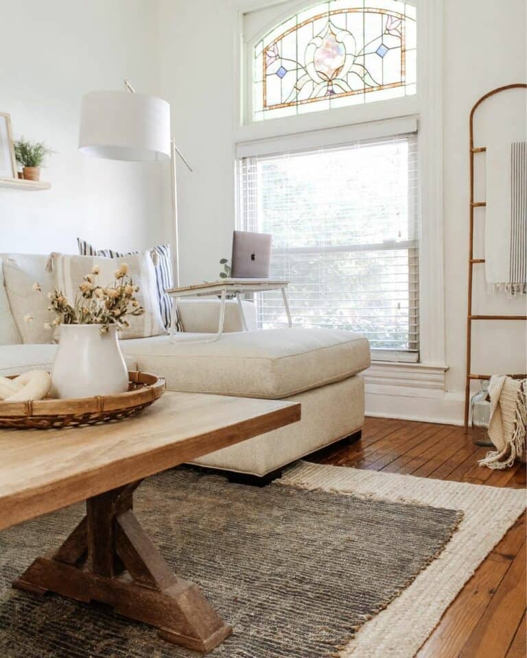 Stained Glass Living Room With Neutral Décor