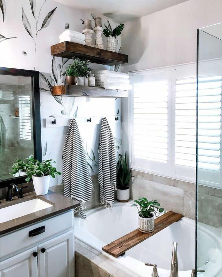 Towel Hooks Above Soaking Tub