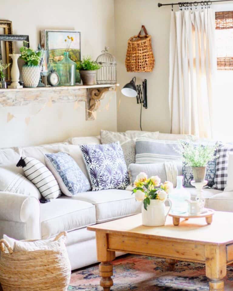 Farmhouse Living Room with Rustic Shelf Décor