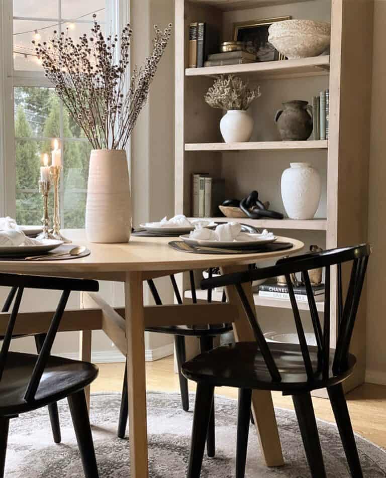 Textured Glazed White Vase in Modern Dining Room