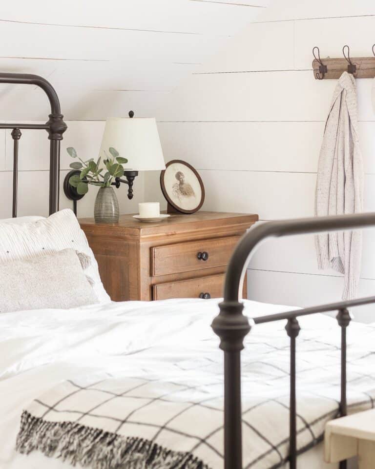 Wall Mount Reading Light for Bed